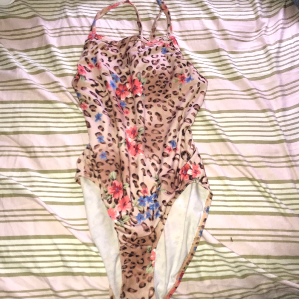 Bathing suit